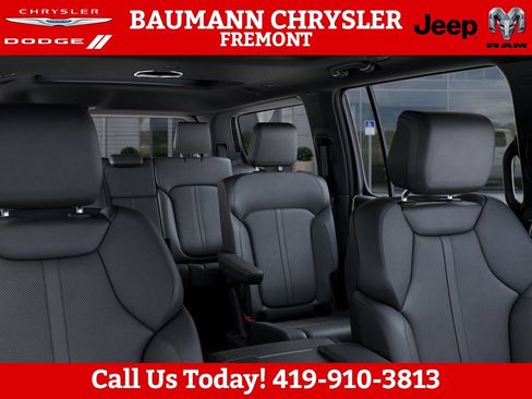 New 2026 Jeep Grand Wagoneer Limited w/ Premium Group II AWD/4WD image 26