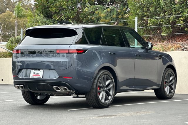 New 2026 Land Rover Range Rover Sport Autobiography AWD/4WD image 5