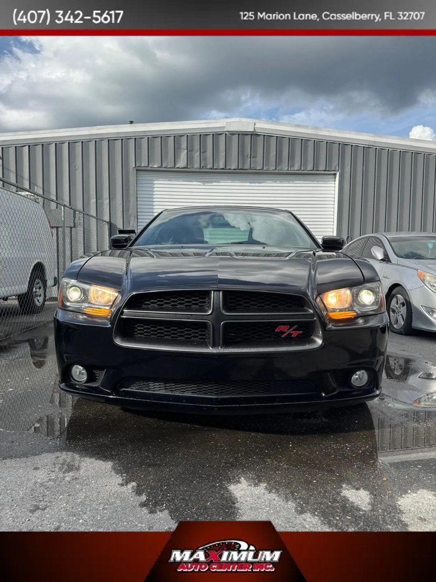 Used 2014 Dodge Charger R/T RWD image 5