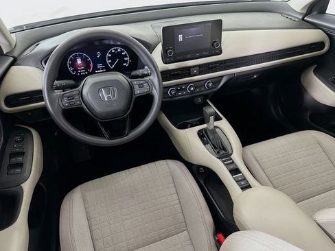 Certified 2023 Honda HR-V LX image 27