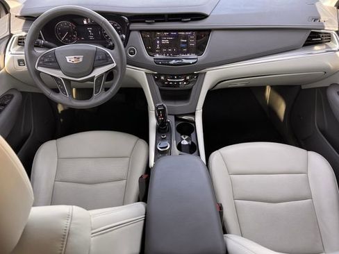 Certified 2023 Cadillac XT5 Premium Luxury image 10