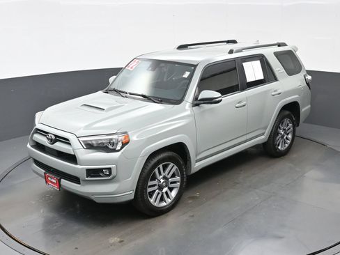 Used 2022 Toyota 4Runner TRD Sport w/ Technology Package AWD/4WD image 37