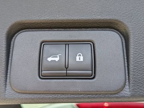 Used 2023 Nissan Rogue Platinum w/ Platinum Premium Package AWD/4WD image 15