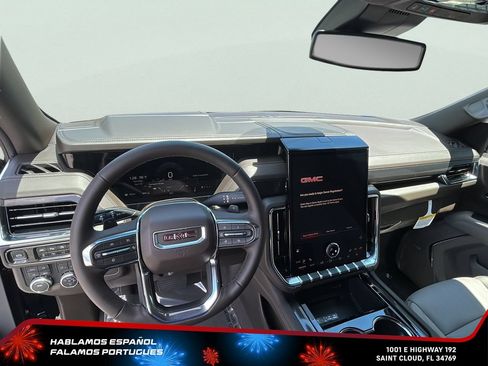 New 2026 GMC Yukon XL Elevation w/ LPO, Elevation Black Package AWD/4WD image 17