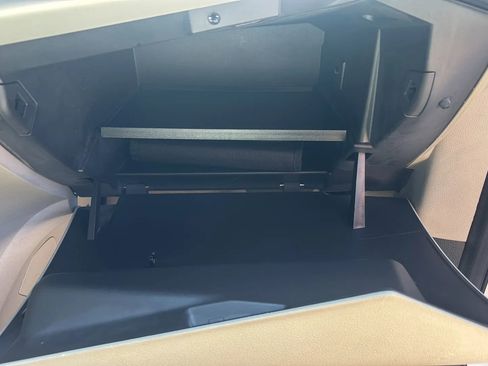 Used 2013 Ford Escape SEL FWD image 17