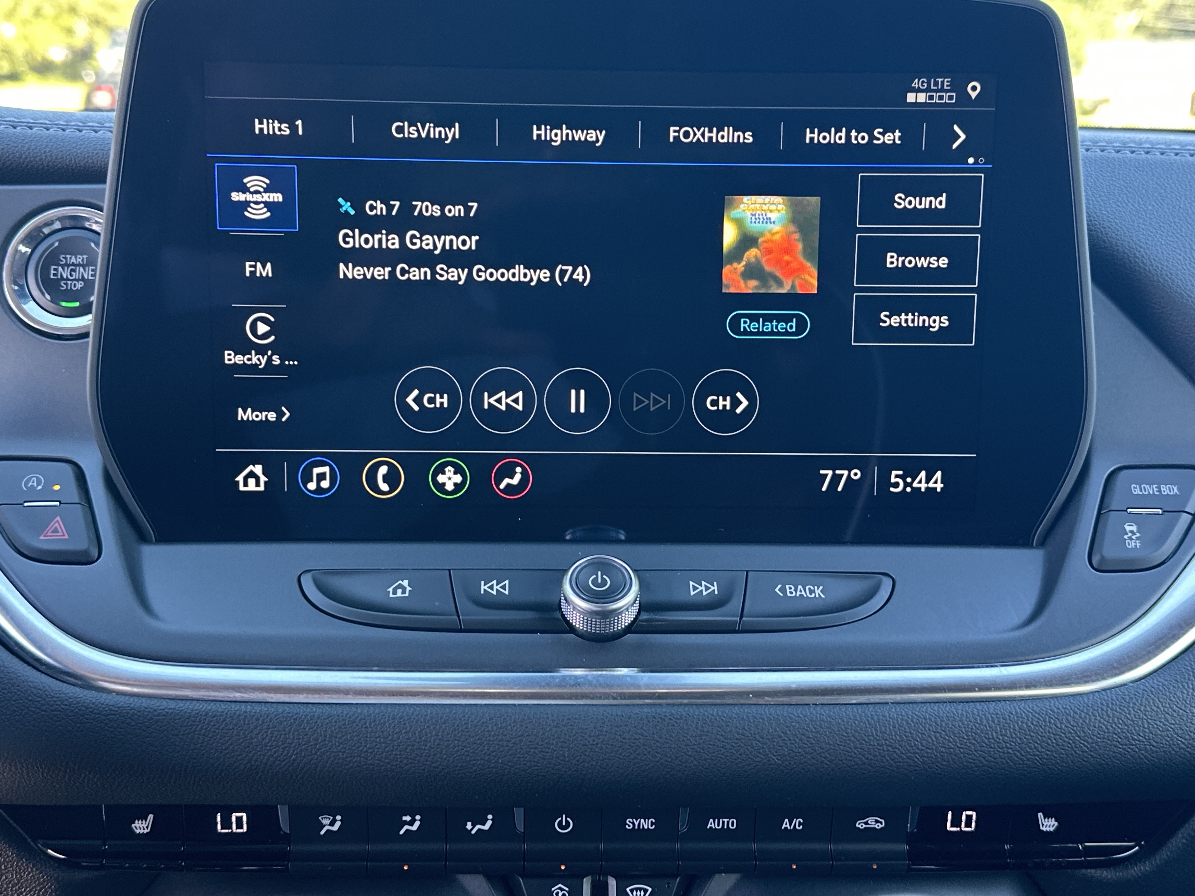 Used 2024 Chevrolet Blazer LT FWD image 29