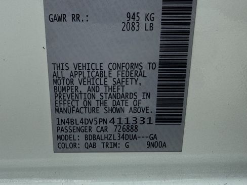 Used 2023 Nissan Altima 2.5 SV FWD image 34