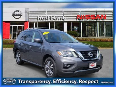 Used 2020 Nissan Pathfinder SL w/ Cargo Package