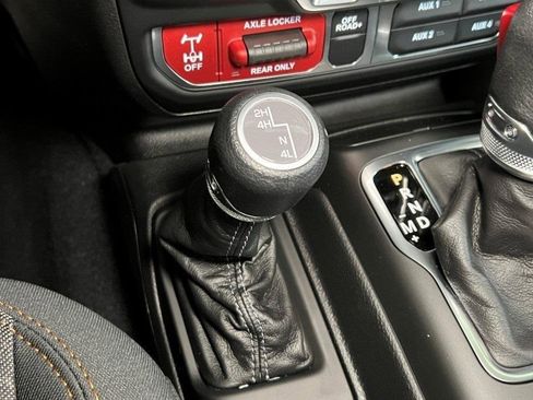 New 2026 Jeep Gladiator Mojave w/ Safety Group image 48