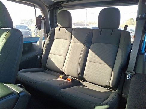 Used 2020 Jeep Wrangler Sport image 10