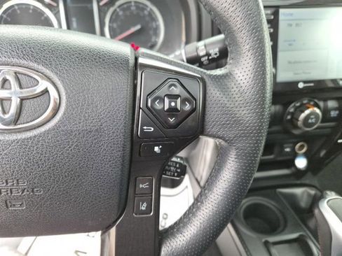 Used 2021 Toyota 4Runner TRD Off-Road Premium w/ Moonroof Package AWD/4WD image 20