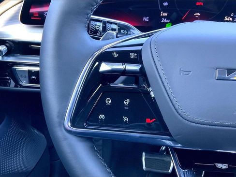 New 2026 Cadillac Lyriq V image 24