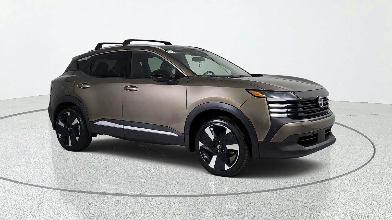 Used 2026 Nissan Kicks SR w/ Cold Weather Package AWD/4WD image 8