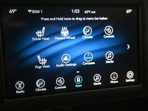 Used 2019 Chrysler Pacifica Touring-L FWD image 19