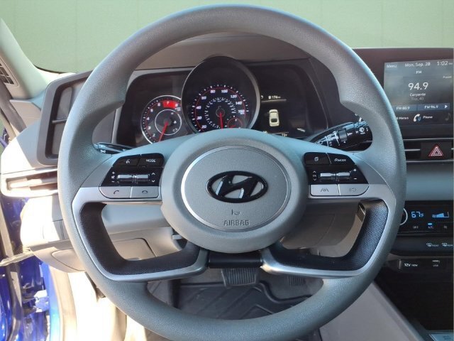 Used 2021 Hyundai Elantra SEL FWD image 23