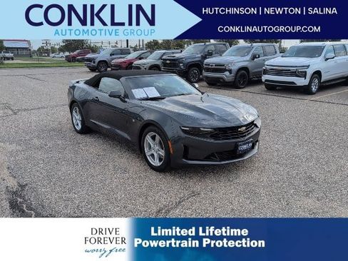 Used 2021 Chevrolet Camaro LT RWD image 1