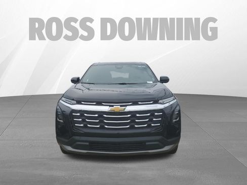 Used 2026 Chevrolet Equinox LT FWD image 2