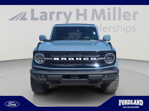 Used 2023 Ford Bronco Outer Banks AWD/4WD image 8
