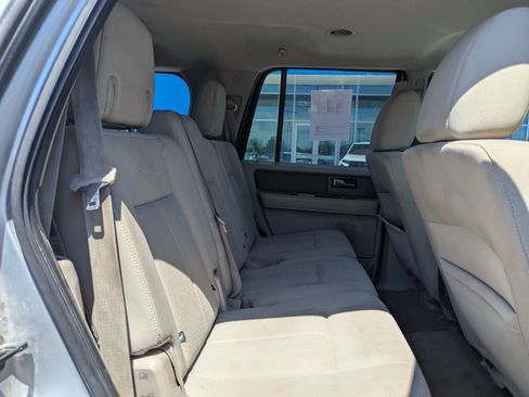 Used 2014 Ford Expedition XLT RWD image 35