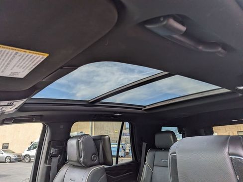 Used 2023 Cadillac Escalade Sport image 17