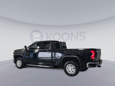 Used 2024 Chevrolet Silverado 2500 LTZ w/ LTZ Convenience Package AWD/4WD image 8