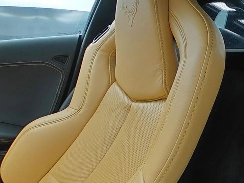 Used 2025 Chevrolet Corvette Z06 w/ Stealth Interior Trim Package RWD image 9