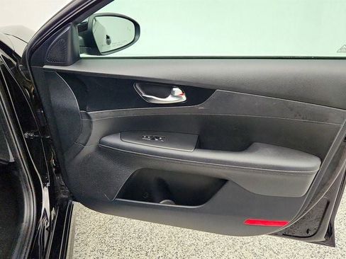 Used 2022 Kia Forte GT-Line image 26