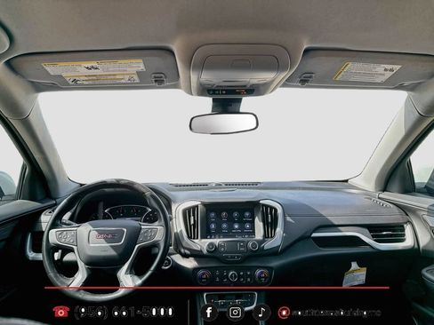 Used 2022 GMC Terrain SLT w/ Infotainment Package II FWD image 21