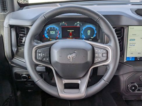 New 2025 Ford Bronco Big Bend image 9