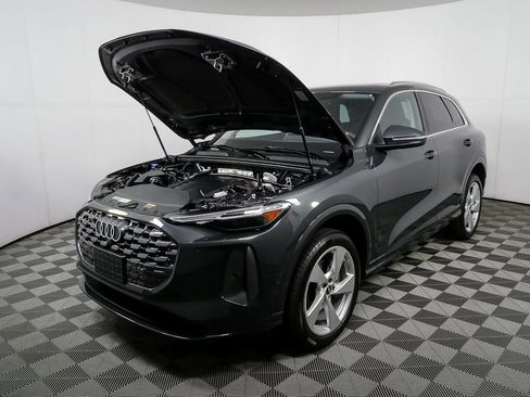 Used 2025 Audi Q5 Premium Plus image 34