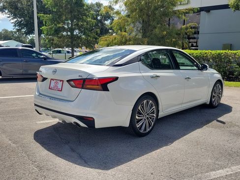 Used 2023 Nissan Altima 2.5 SL FWD image 5