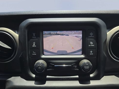 Used 2020 Jeep Wrangler Unlimited Sport S AWD/4WD image 18