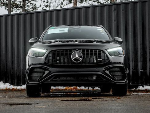 New 2026 Mercedes-Benz GLA 35 AMG 4MATIC image 6