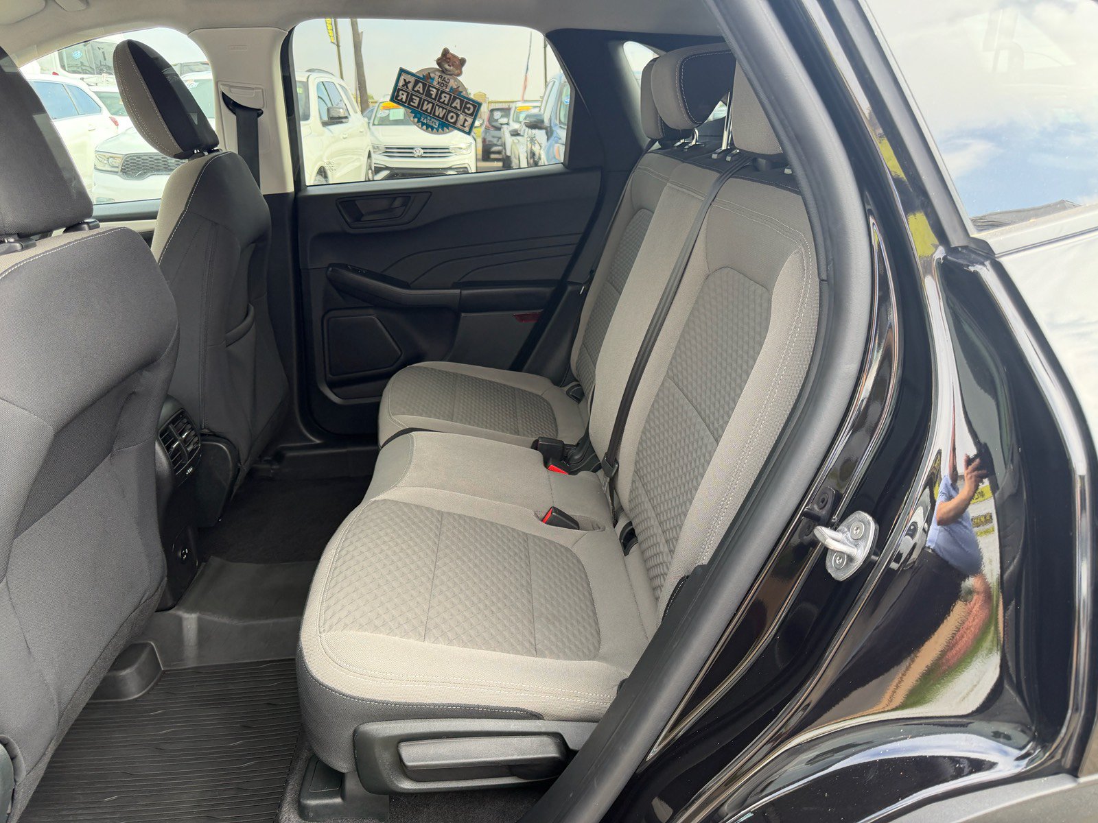 Used 2022 Ford Escape SE FWD image 11