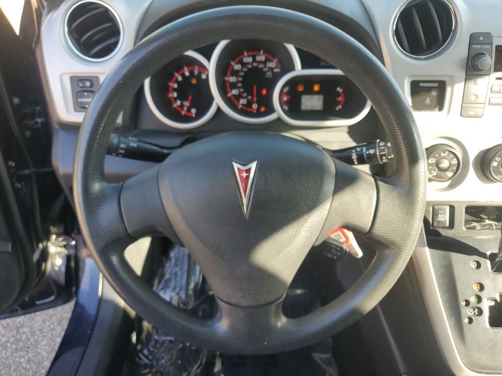 Used 2009 Pontiac Vibe w/ Preferred Package FWD image 21