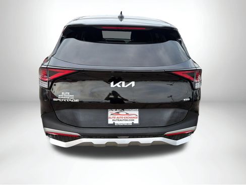 Used 2023 Kia Sportage LX AWD/4WD image 5
