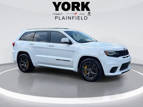 Used 2018 Jeep Grand Cherokee Trackhawk AWD/4WD image 3