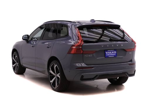 Certified 2024 Volvo XC60 B5 Ultimate w/ Protection Package Premier image 5