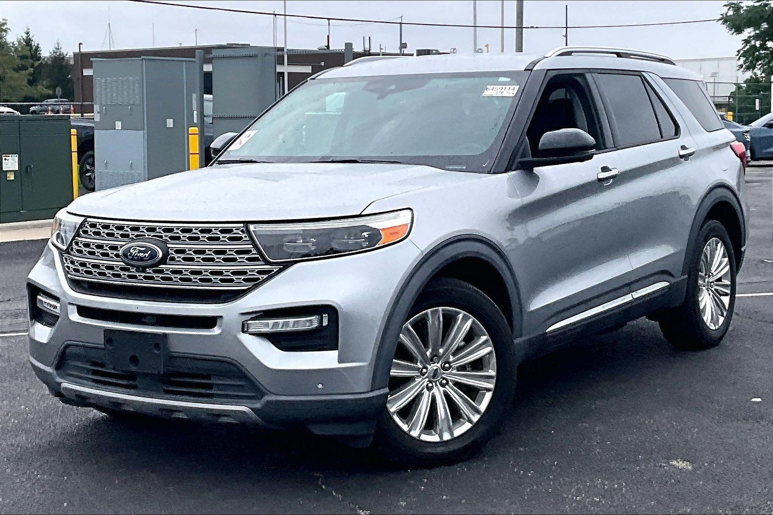 Used 2021 Ford Explorer Limited w/ Hybrid Equipment Group 310A RWD image 8