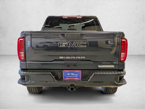 Used 2022 GMC Sierra 1500 Elevation w/ LPO, Elevation Black Package AWD/4WD image 6