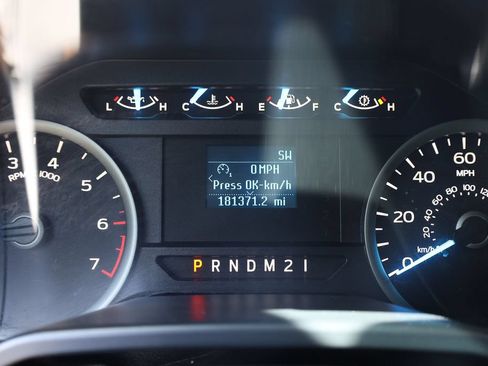 Used 2015 Ford F150 XLT AWD/4WD image 14
