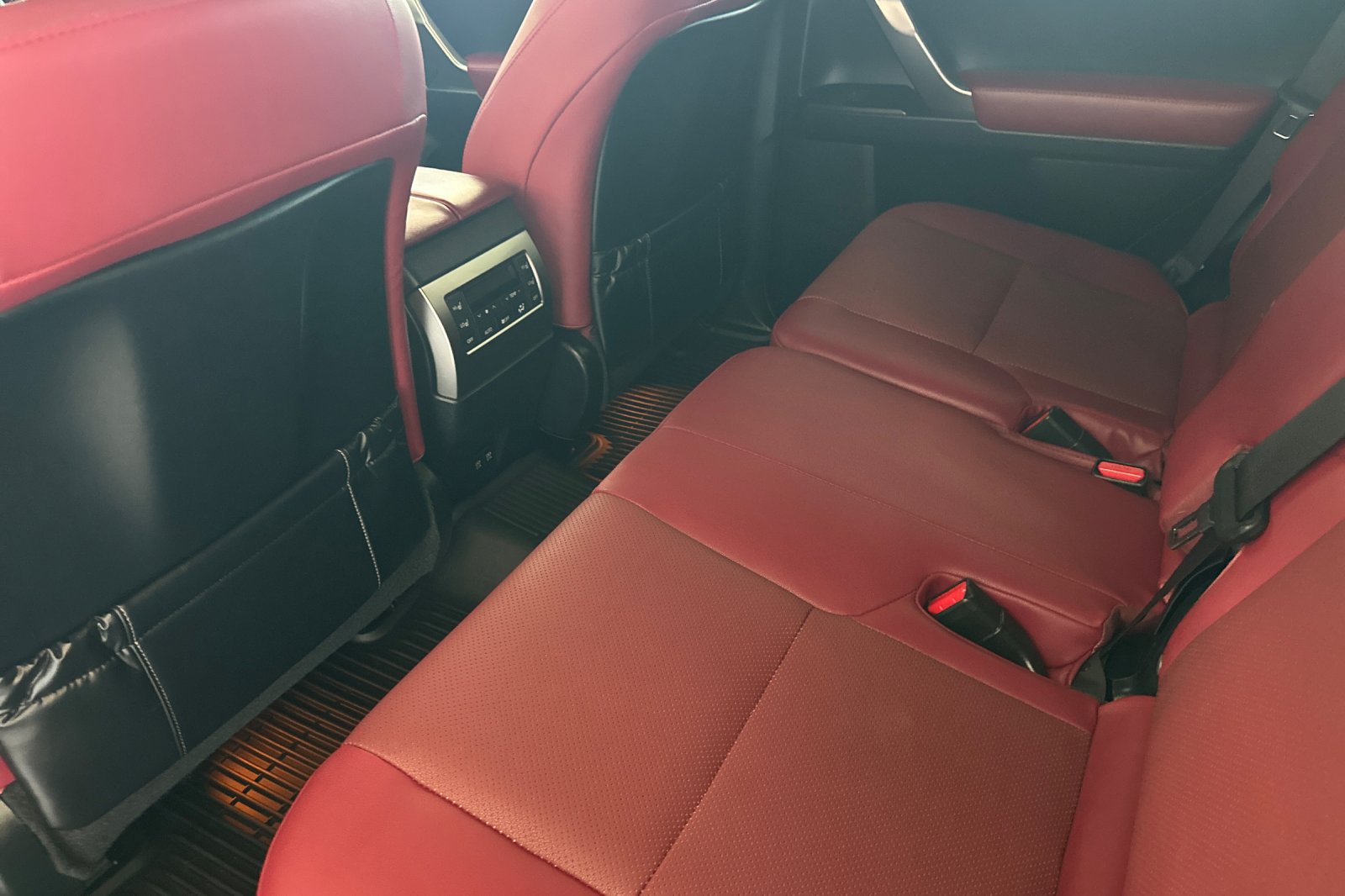 Certified 2023 Lexus GX 460 Premium w/ Premium Package AWD/4WD image 9