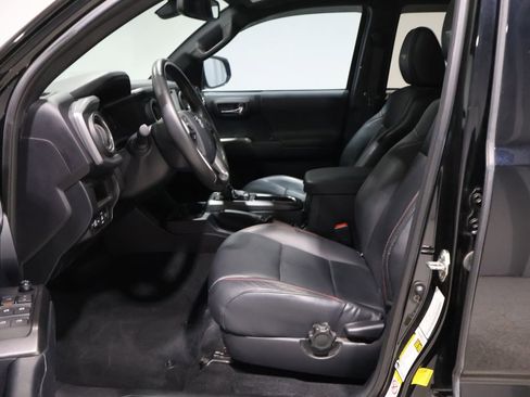 Used 2019 Toyota Tacoma TRD Pro image 12