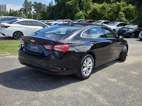 Used 2021 Chevrolet Malibu LT FWD image 6