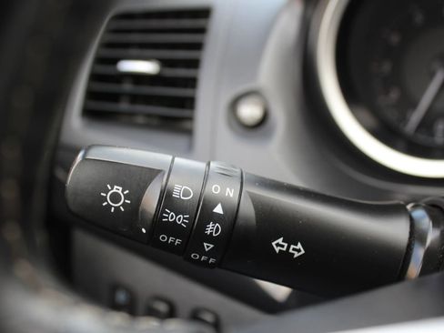 Used 2014 Mitsubishi Lancer Evolution GSR image 38