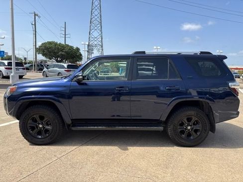 Used 2019 Toyota 4Runner SR5 Premium AWD/4WD image 4