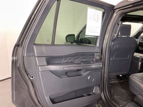Used 2024 Ford Expedition Max Platinum image 29