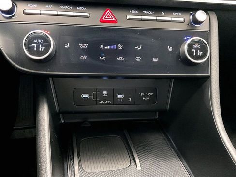 Certified 2025 Hyundai Sonata SEL image 24