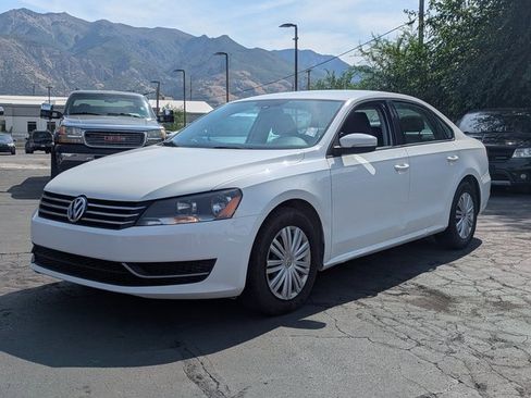 Used 2014 Volkswagen Passat 1.8T image 8