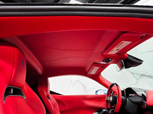 Used 2021 Ferrari SF90 Stradale AWD/4WD image 19